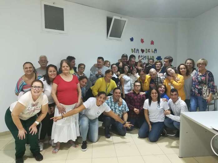 Unos 20 usuarios con con discapacidad física, psíquica y sensorial se benefician del programa (Foto TA)